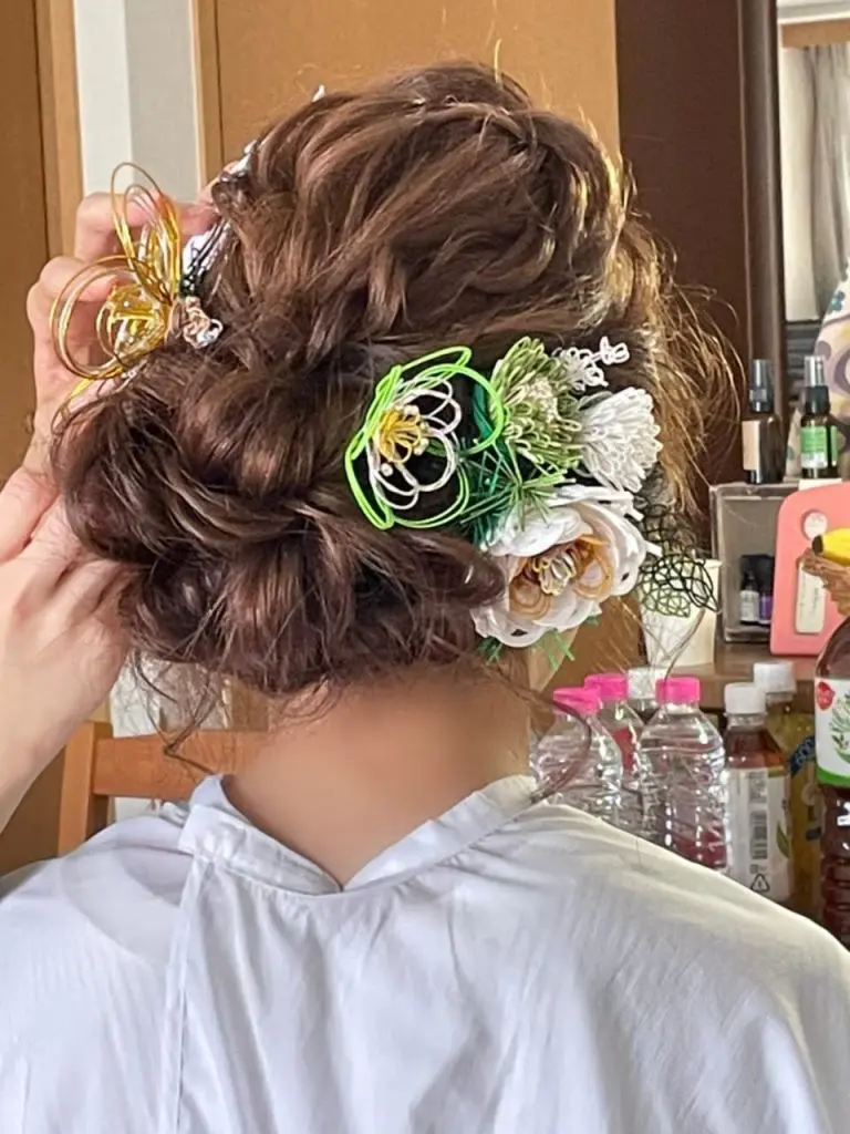 成人式の髪型の決め方やヘアメイクリハーサルができるのかについて