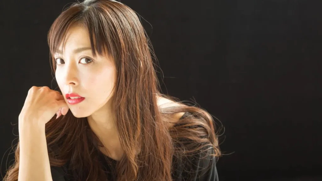 出張ヘアメイク プロフィール写真 撮影 ヘアメイク エマブール