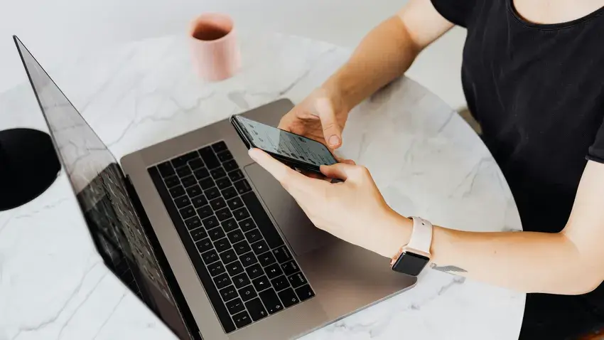 結婚式 ブライダルヘアメイク 列席ヘアメイク お母様 リハーサル 京都 エアブラシメイク エマブール 関西 大阪 堺 出張ヘアメイク