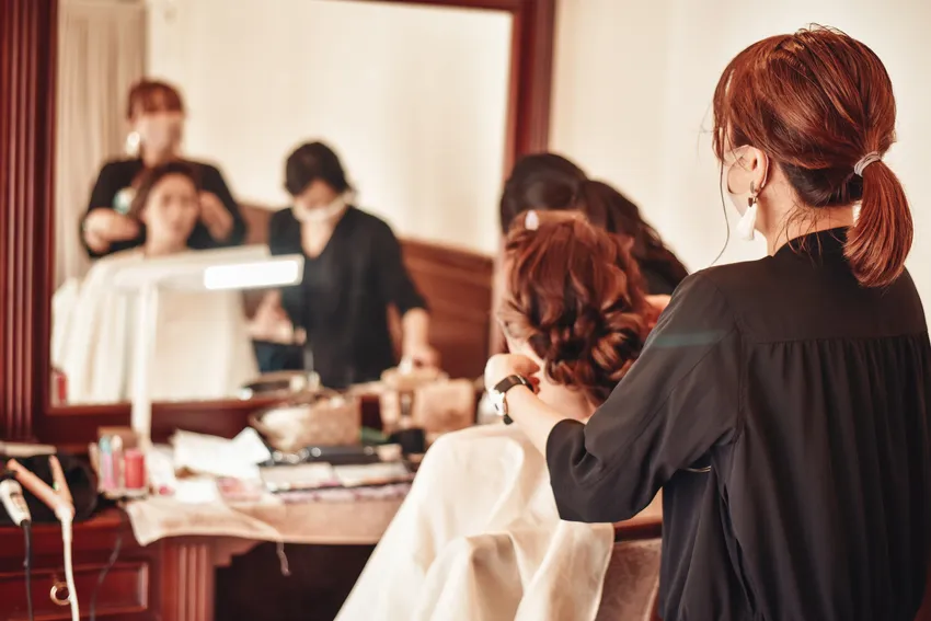 結婚式 ブライダルヘアメイク ロケーション撮影 結婚式前撮り エアブラシメイク エマブール 関西 大阪 堺 出張ヘアメイク