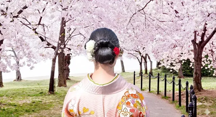 2026年大学院の卒業式用シニヨンスタイル
